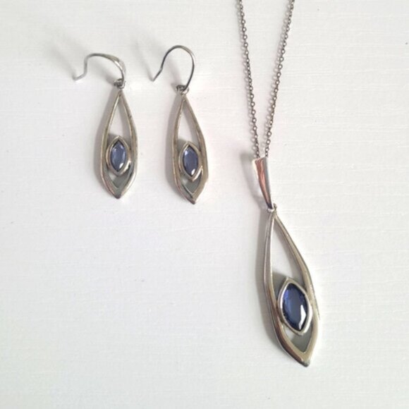 Vintage Tocara Montreal Sterling Silver Blue Crystal Drop Earrings Necklace - Picture 5 of 13